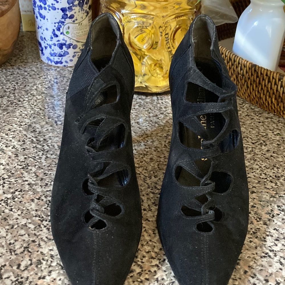 Shoes to die for.  Stunning black suede.